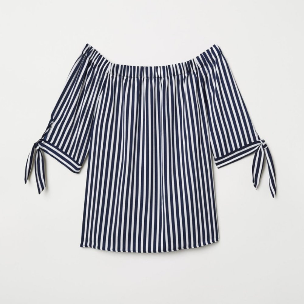 Like New H&M Navy & White Striped Off-The-Shoulder Blouse